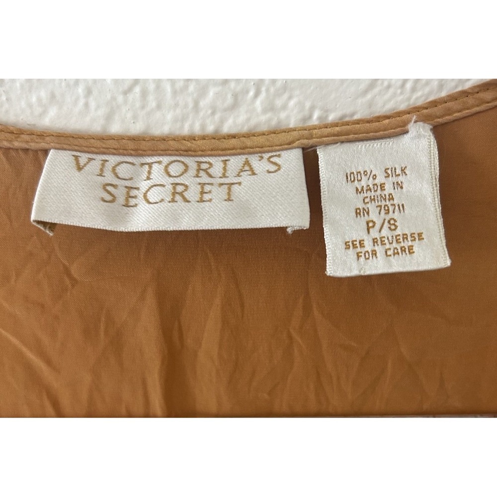 100% Silk Victoria's Secret Pajama Set - Picture 6 of 9